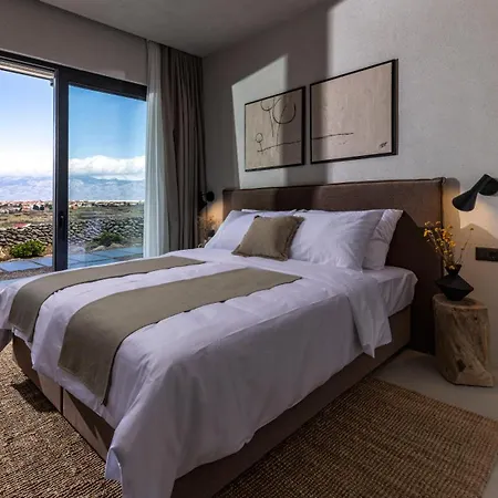 Villa Talaferna Residences - Luxury