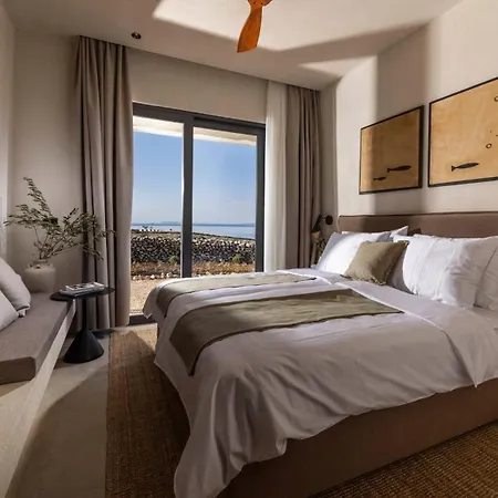 Talaferna Residences - Luxury *